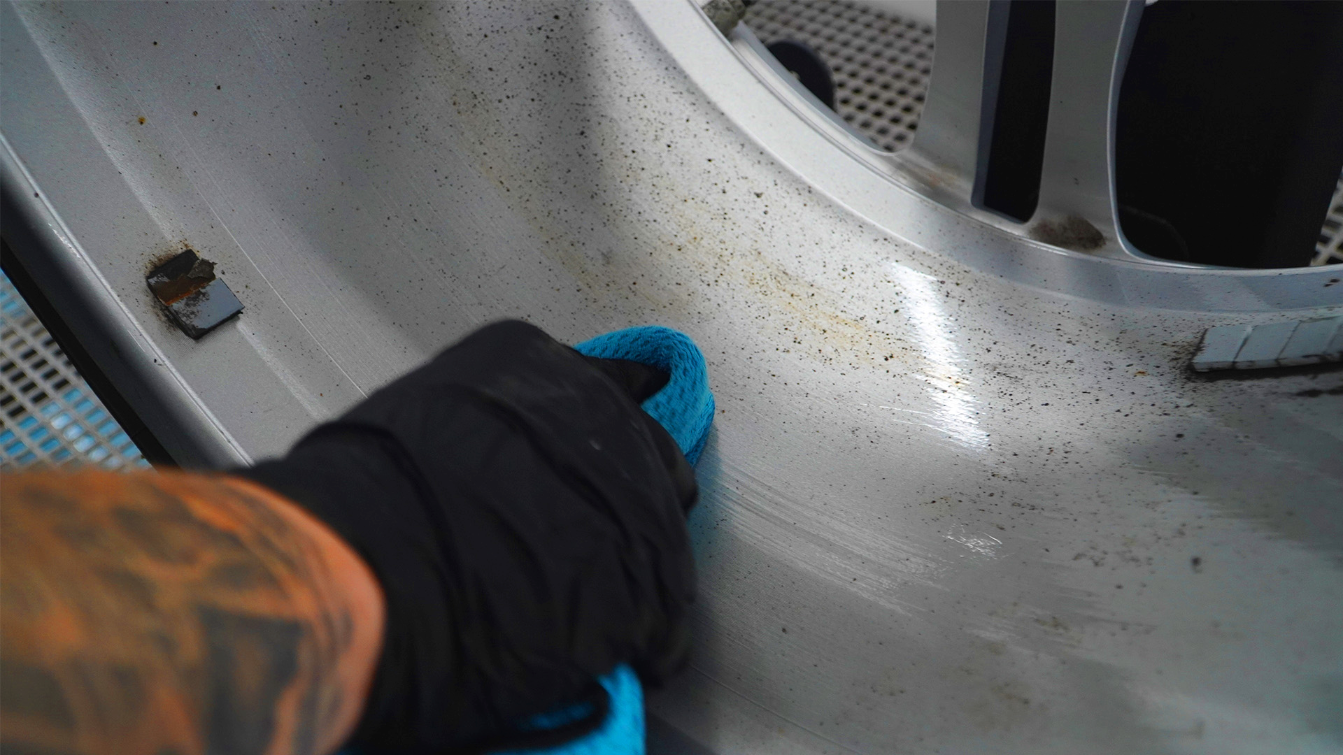 Tar & Glue remover gebruiken