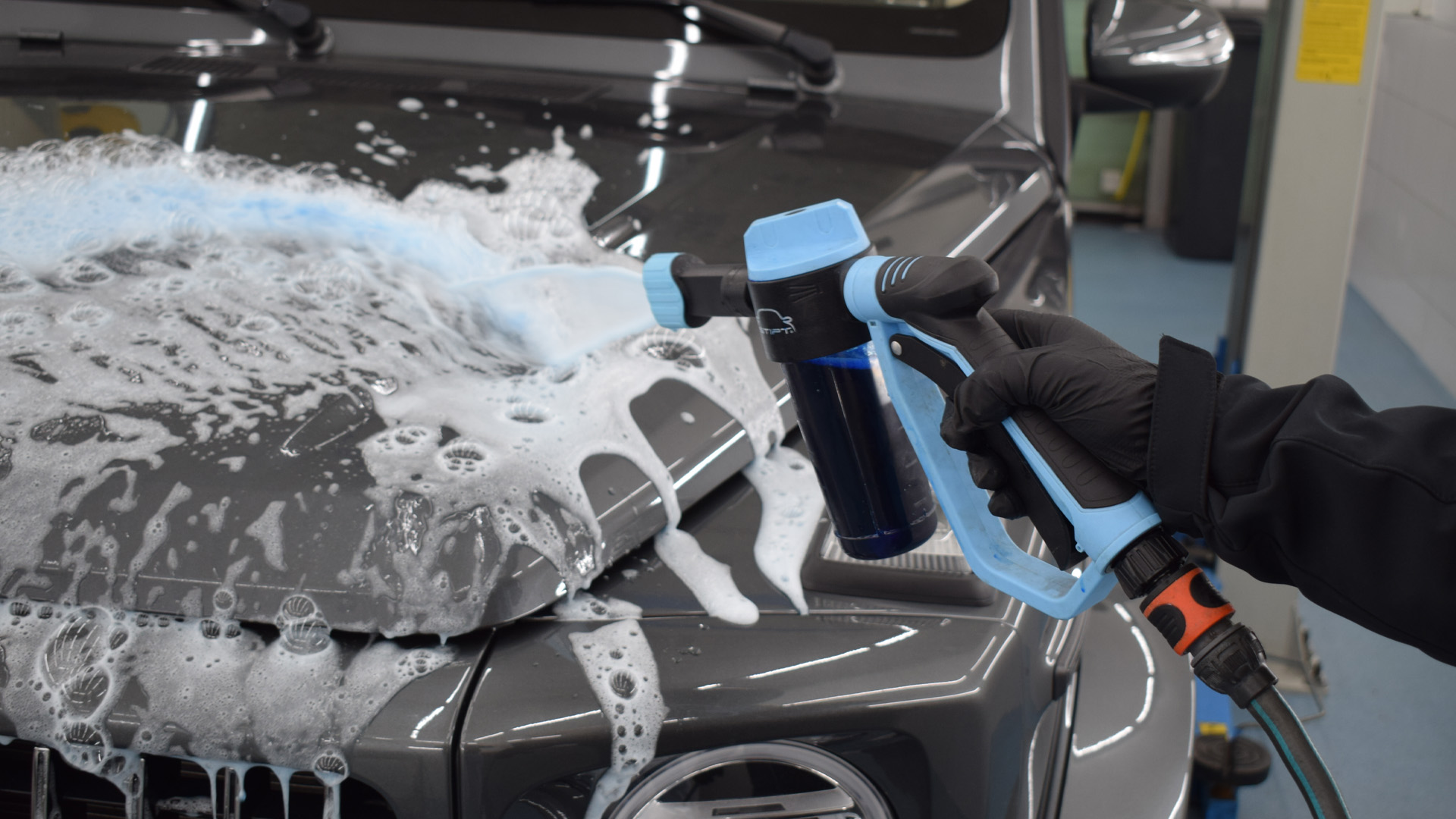 Auto infoamen met Stipt Dirt Foam en Stipt Foam cannon